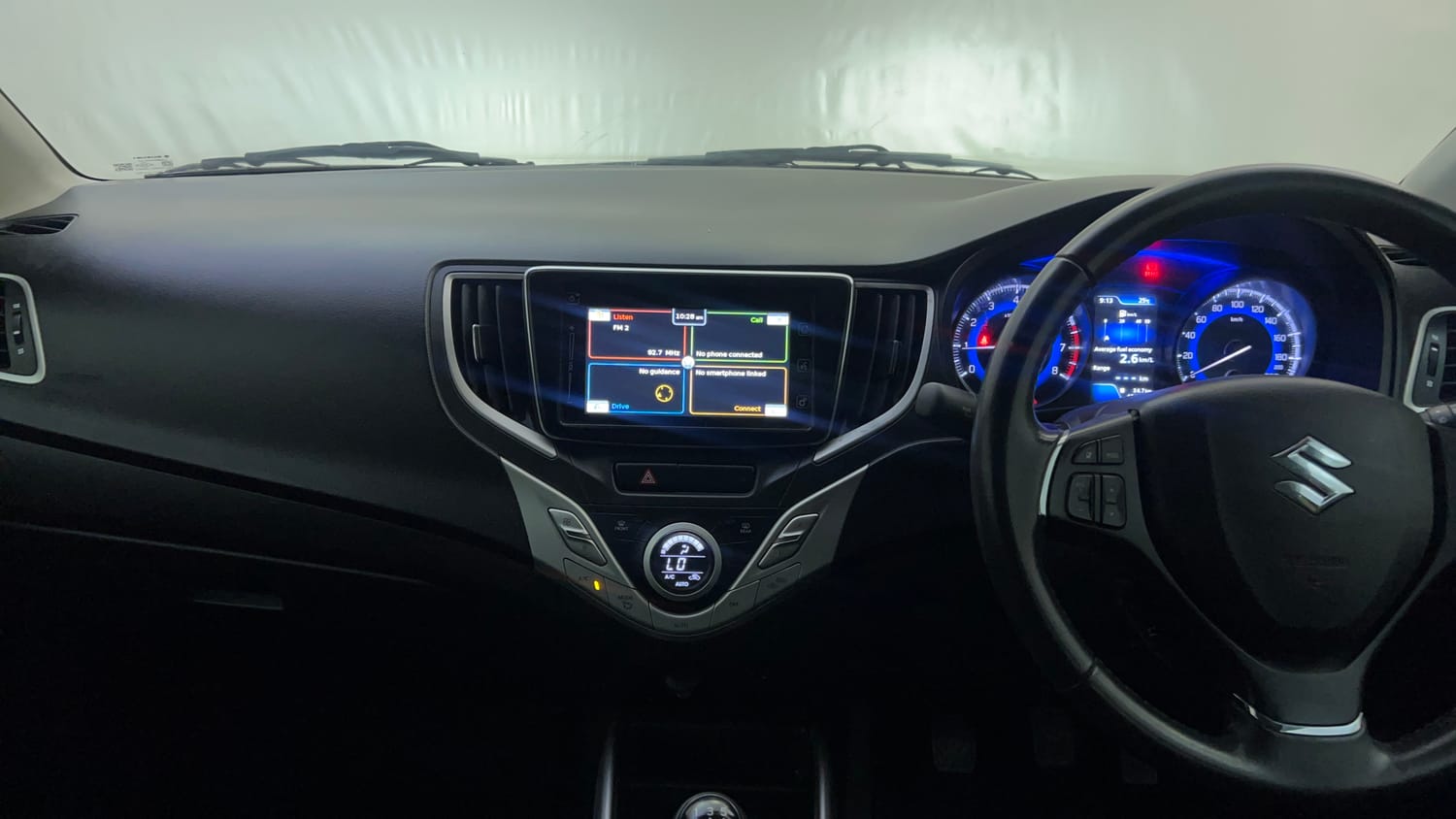 Used 2018 Maruti Suzuki Baleno Alpha 1.2 Petrol Manual interior MUSIC SYSTEM & AC CONTROL VIEW