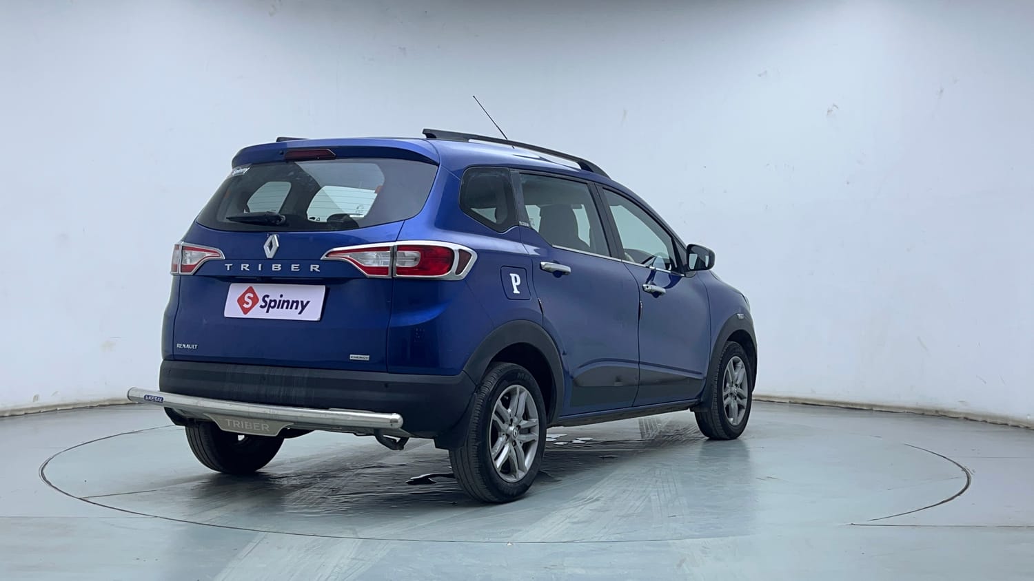 Used 2020 Renault Triber RXZ Petrol Manual exterior RIGHT REAR CORNER VIEW