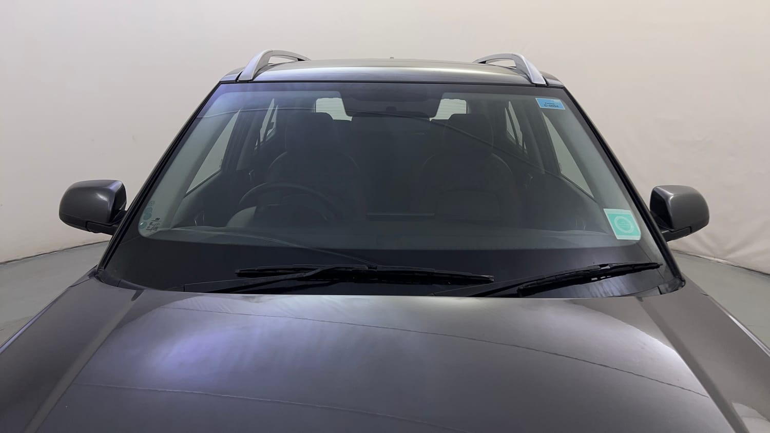 Used 2021 Hyundai Venue SX 1.0 Turbo iMT Petrol Manual exterior FRONT WINDSHIELD VIEW