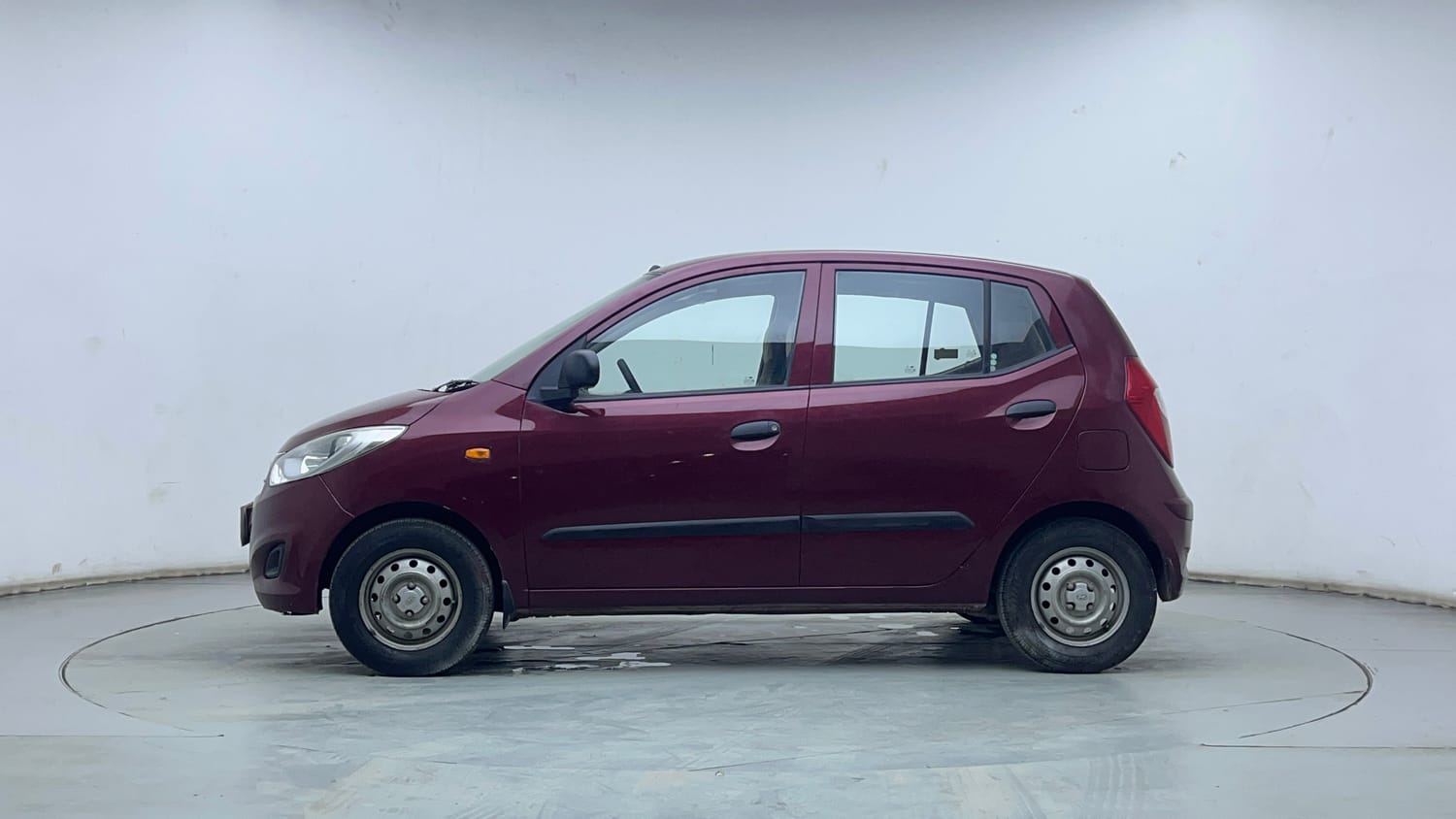 Used 2014 Hyundai i10 Magna 1.1 iRDE2 Petrol Manual exterior LEFT SIDE VIEW