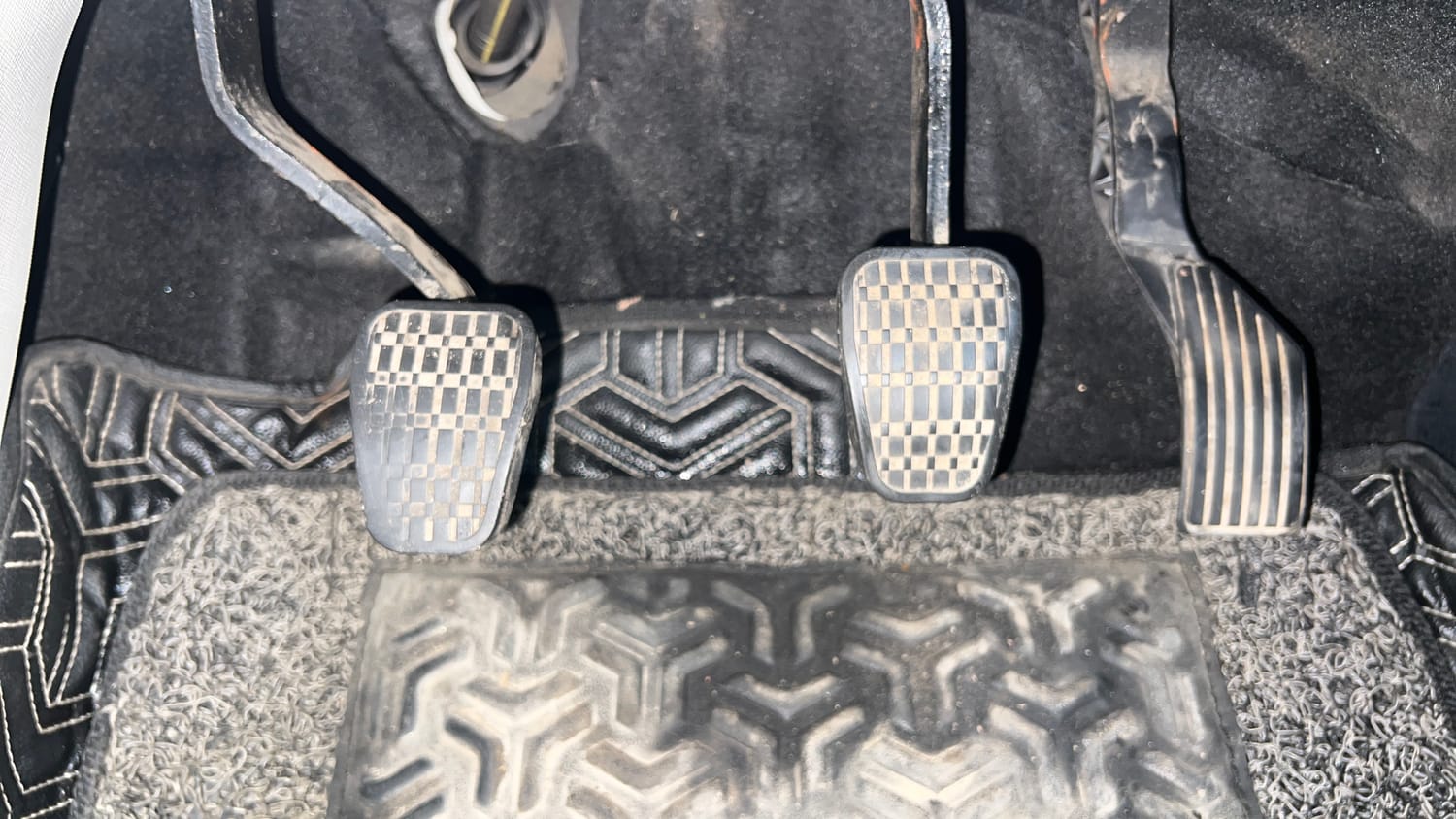 Used 2022 Tata Nexon XZ Plus (HS) Petrol Manual interior PEDALS VIEW