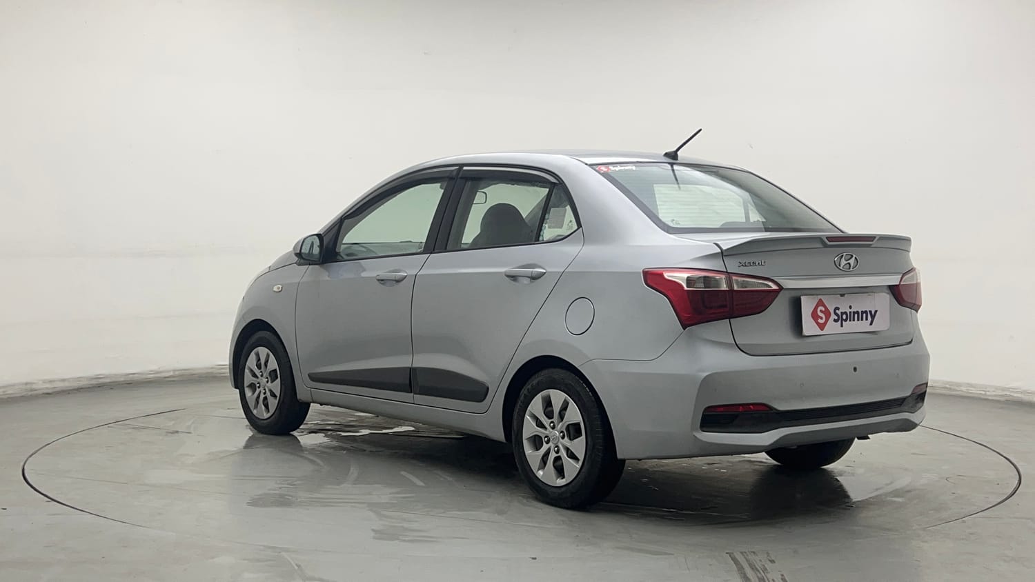 Used 2020 Hyundai Xcent S Petrol+cng(outside fitted) Cng Manual exterior LEFT REAR CORNER VIEW
