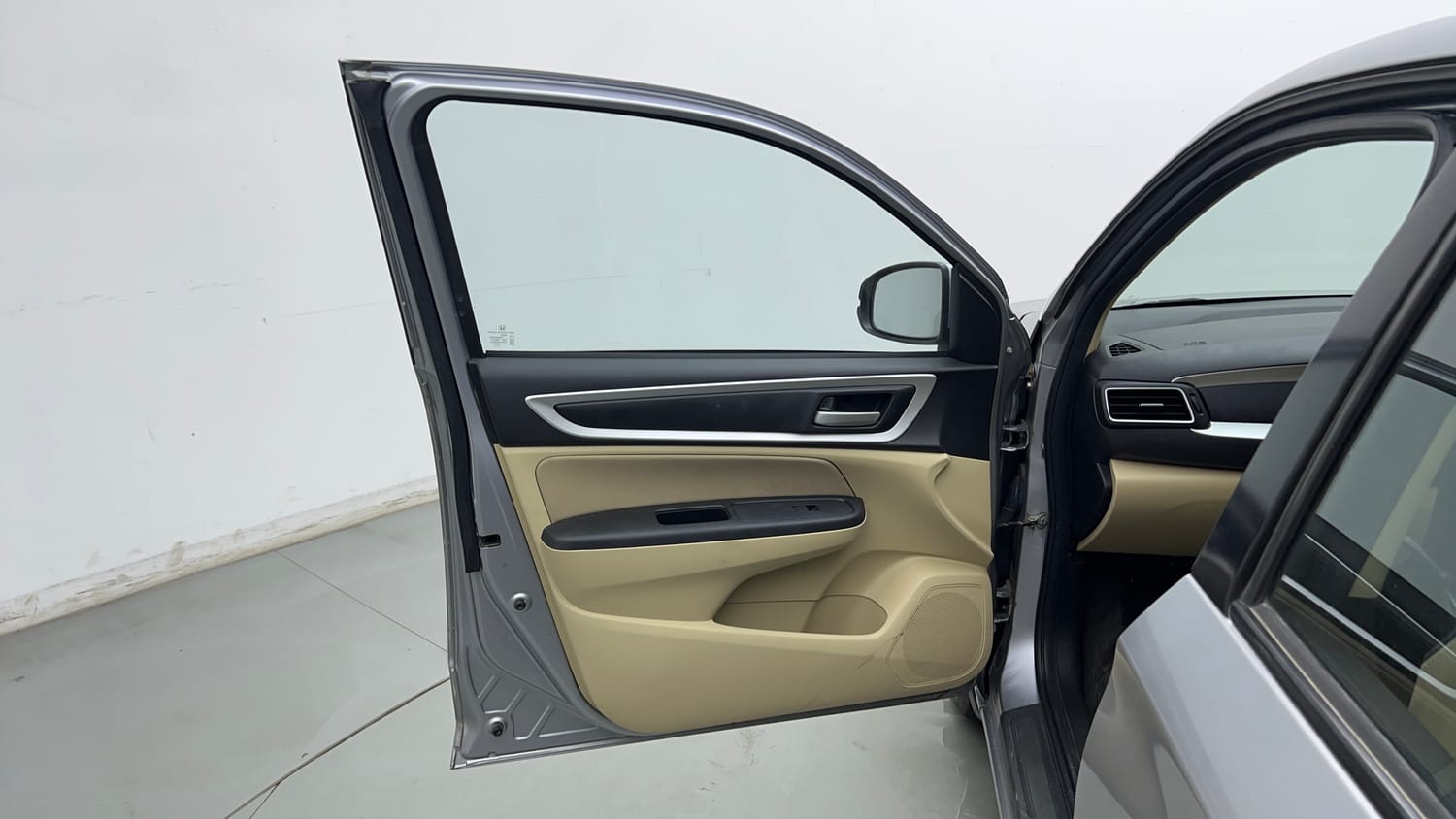 Used 2022 Honda Amaze VX CVT 1.2 Petrol Petrol Automatic interior LEFT FRONT DOOR OPEN VIEW