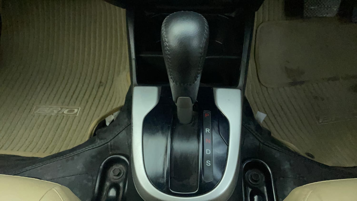 Used 2021 Honda Jazz ZX CVT Petrol Automatic interior GEAR  KNOB VIEW