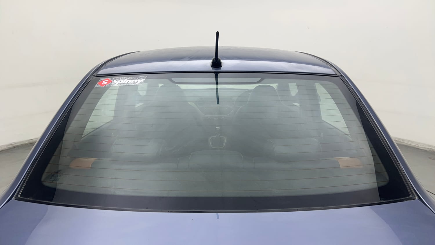 Used 2014 Hyundai Xcent S 1.2 Petrol Manual exterior BACK WINDSHIELD VIEW