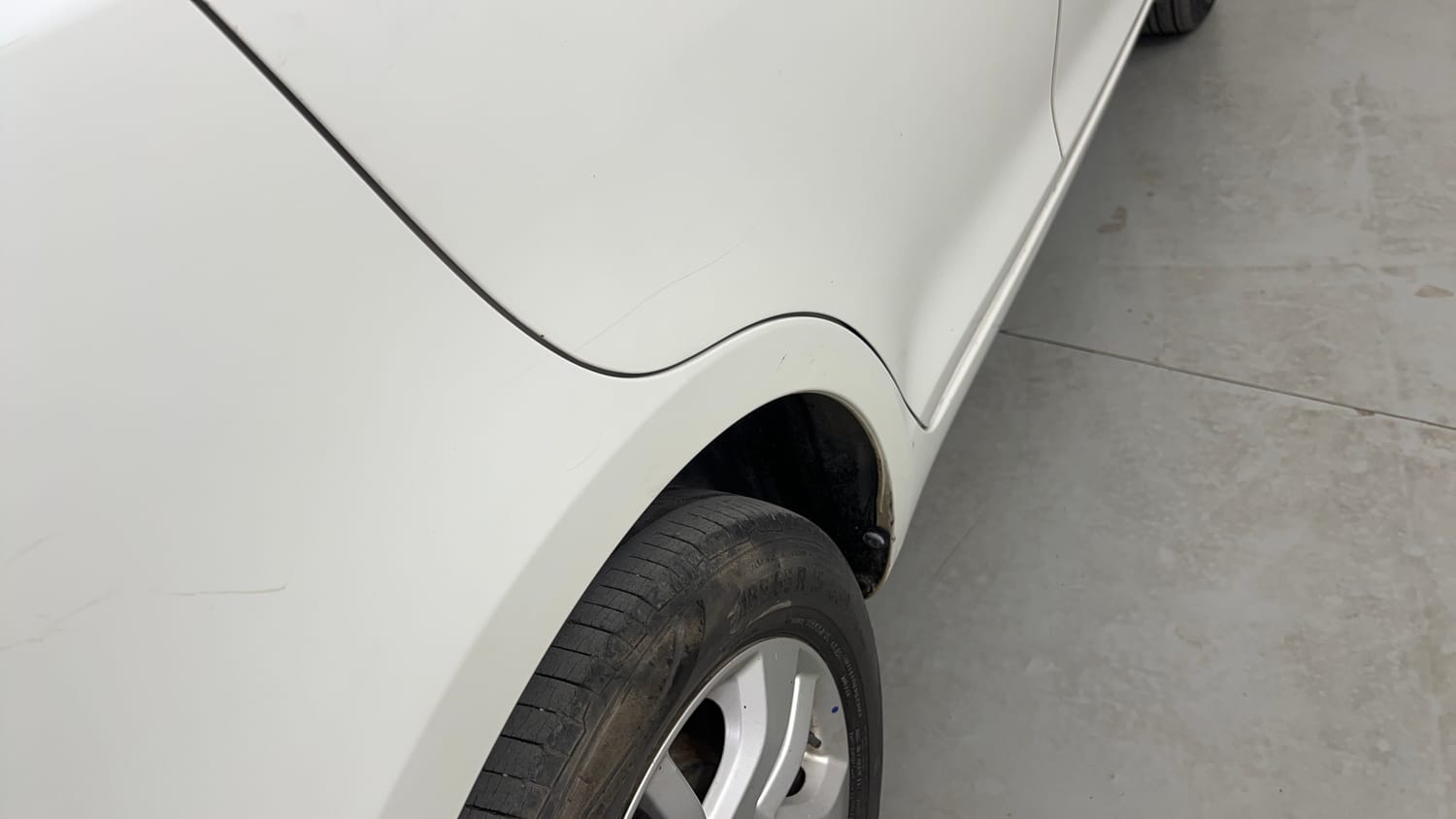 Used 2012 Maruti Suzuki Swift Dzire ZXI Petrol Manual dents MINOR SCRATCH