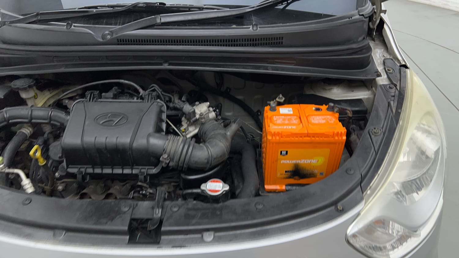 Used 2013 Hyundai i10 Era 1.1 iRDE2 Petrol Manual engine ENGINE LEFT SIDE VIEW