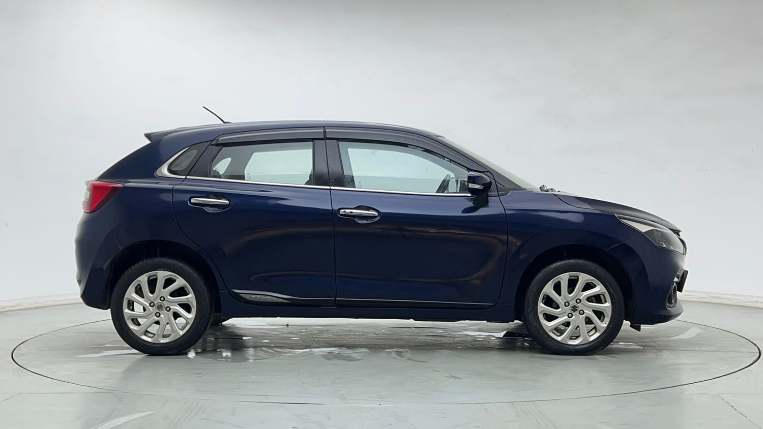 Used 2022 Maruti Suzuki Baleno Zeta MT Petrol Manual exterior RIGHT SIDE VIEW