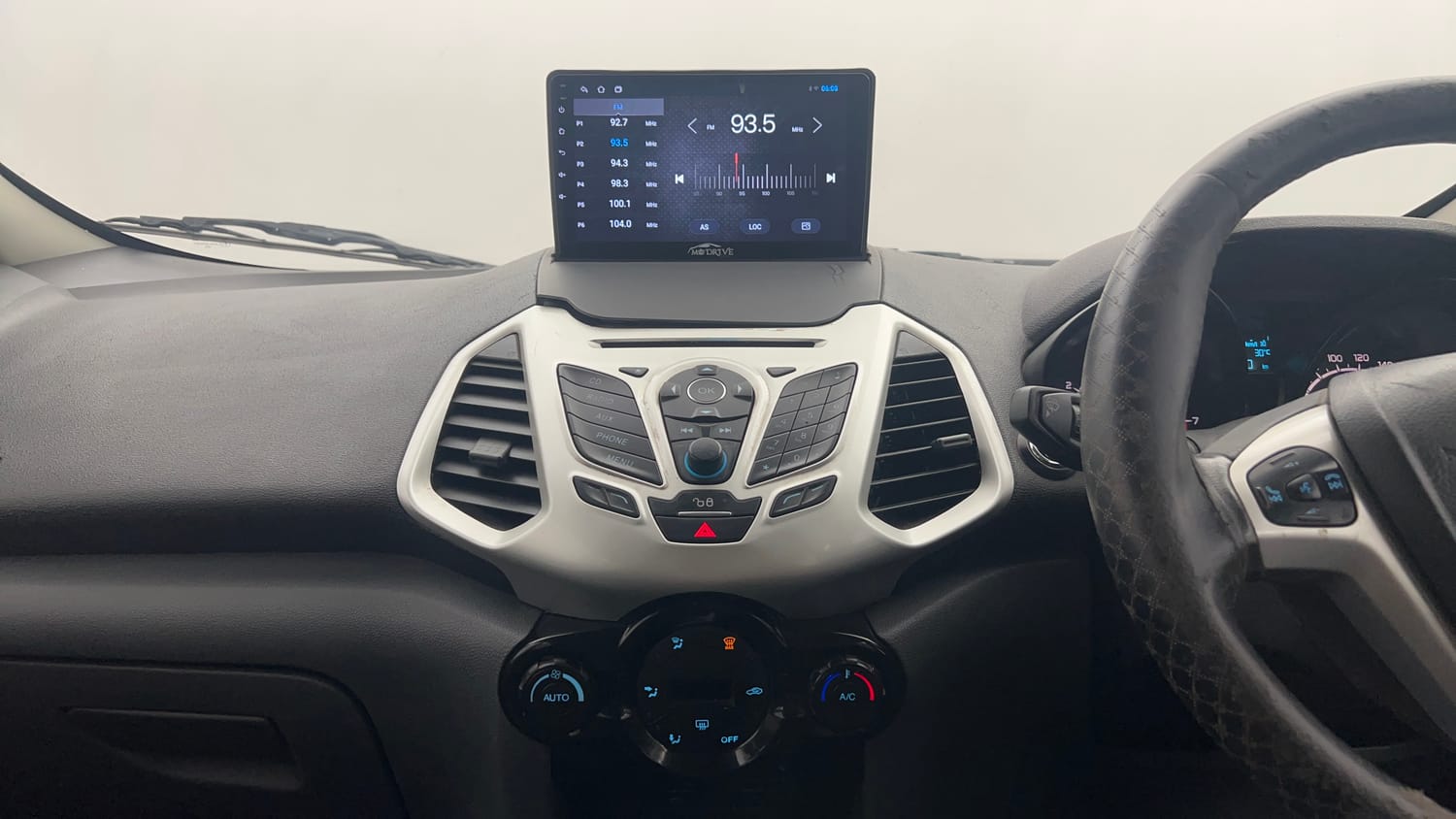 Used 2017 Ford EcoSport Titanium 1.5L Ti-VCT AT Petrol Automatic top_features Integrated (in-dash) music system
