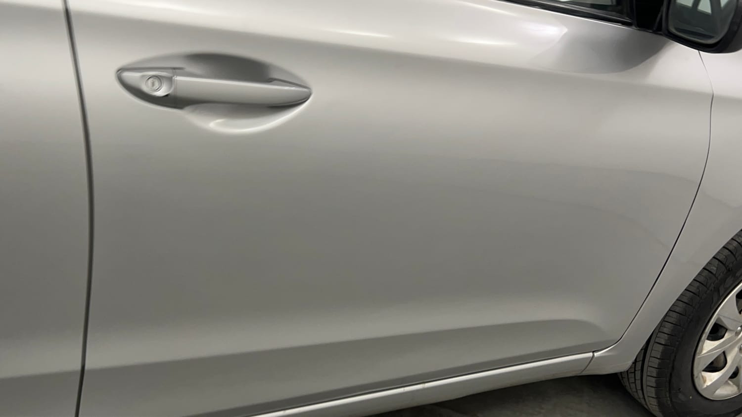 Used 2017 Hyundai Elite i20 Sportz 1.2 Petrol Manual dents MINOR SCRATCH