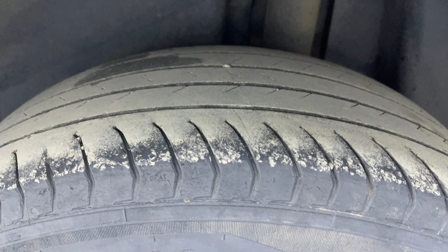 Used 2023 Skoda Kushaq Ambition 1.0L TSI MT Petrol Manual tyres LEFT REAR TYRE TREAD VIEW