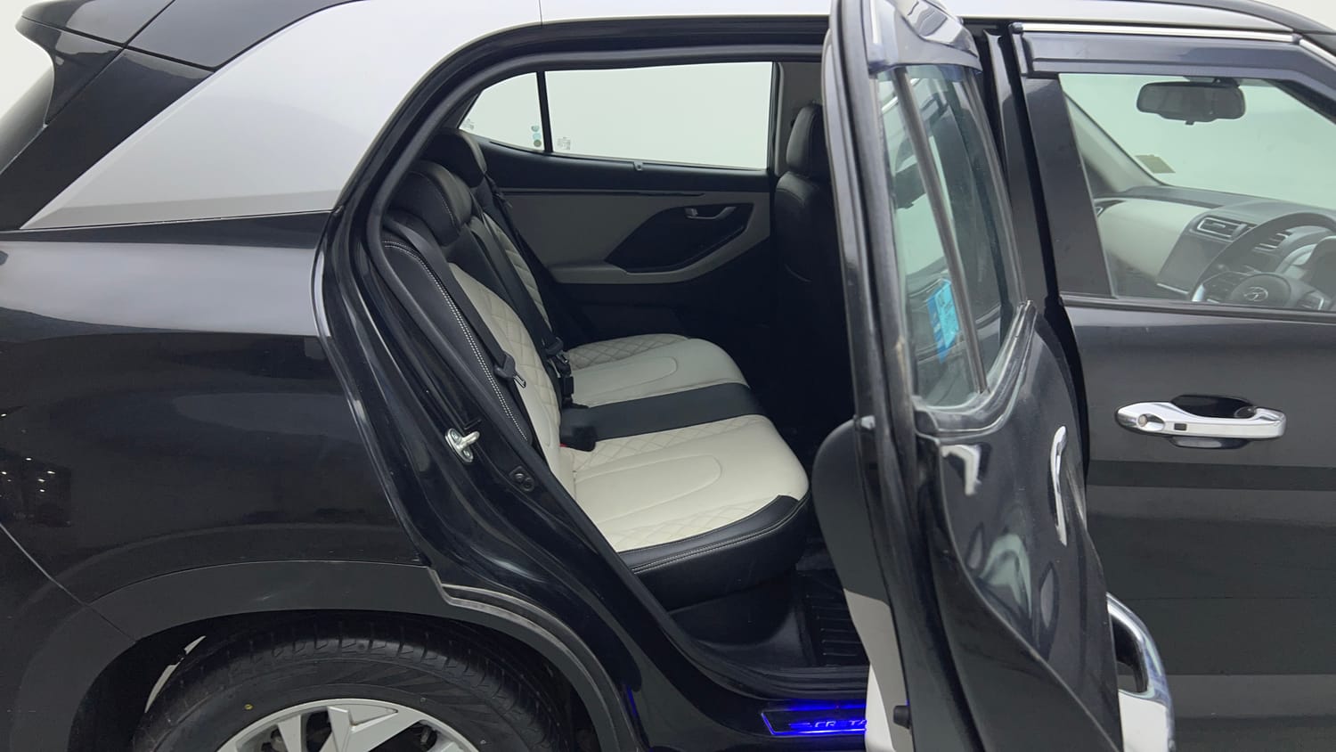 Used 2024 Hyundai Creta SX 1.5 Petrol IVT Petrol Automatic interior RIGHT SIDE REAR DOOR CABIN VIEW