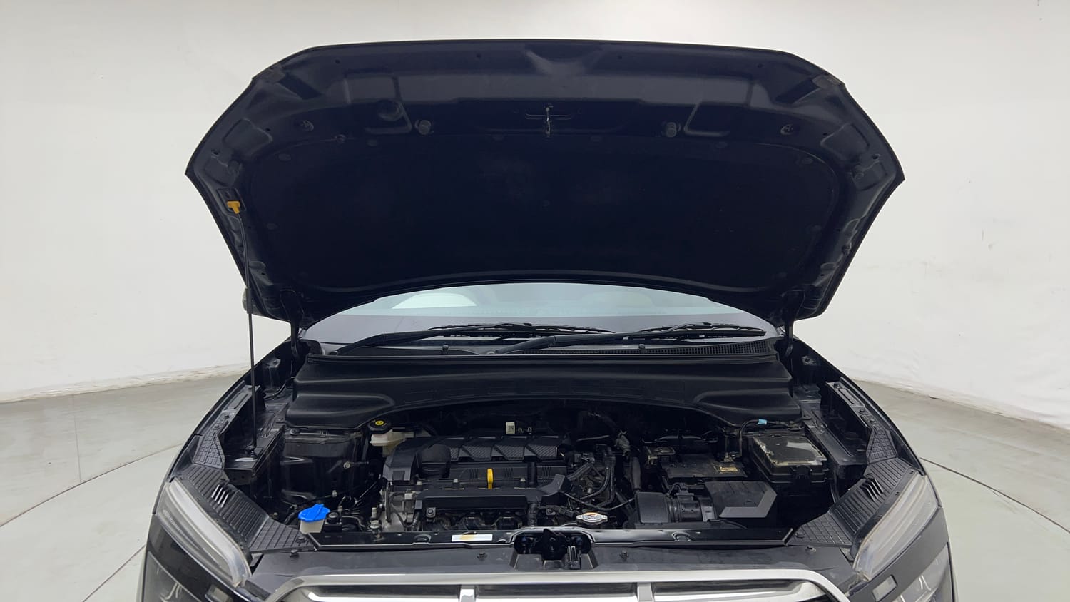 Used 2024 Hyundai Creta SX 1.5 Petrol IVT Petrol Automatic engine ENGINE & BONNET OPEN FRONT VIEW