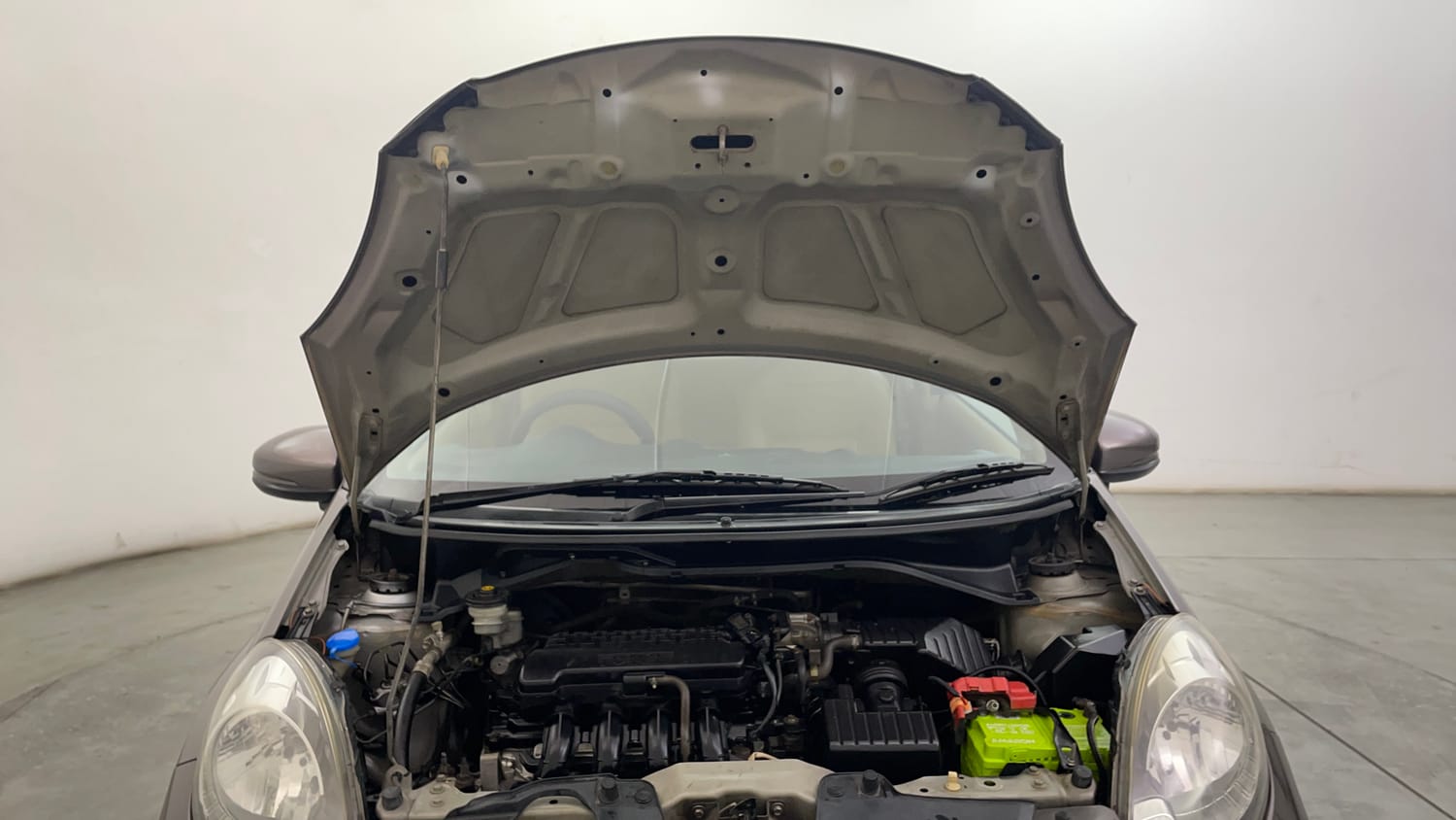 Used 2015 Honda Brio S MT Petrol Manual engine ENGINE & BONNET OPEN FRONT VIEW