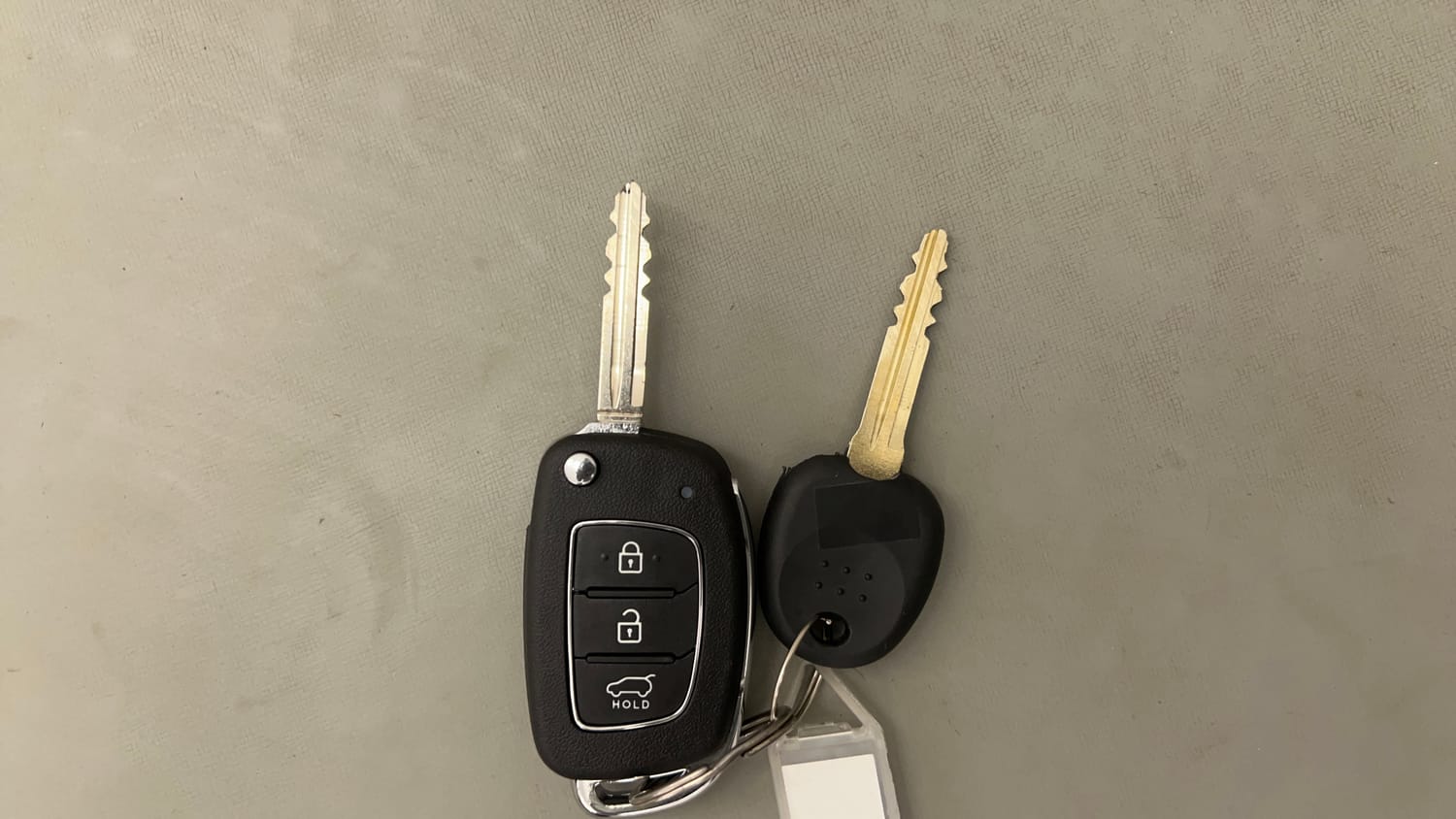 Used 2017 Hyundai Elite i20 Sportz 1.2 Petrol Manual extra CAR KEY VIEW