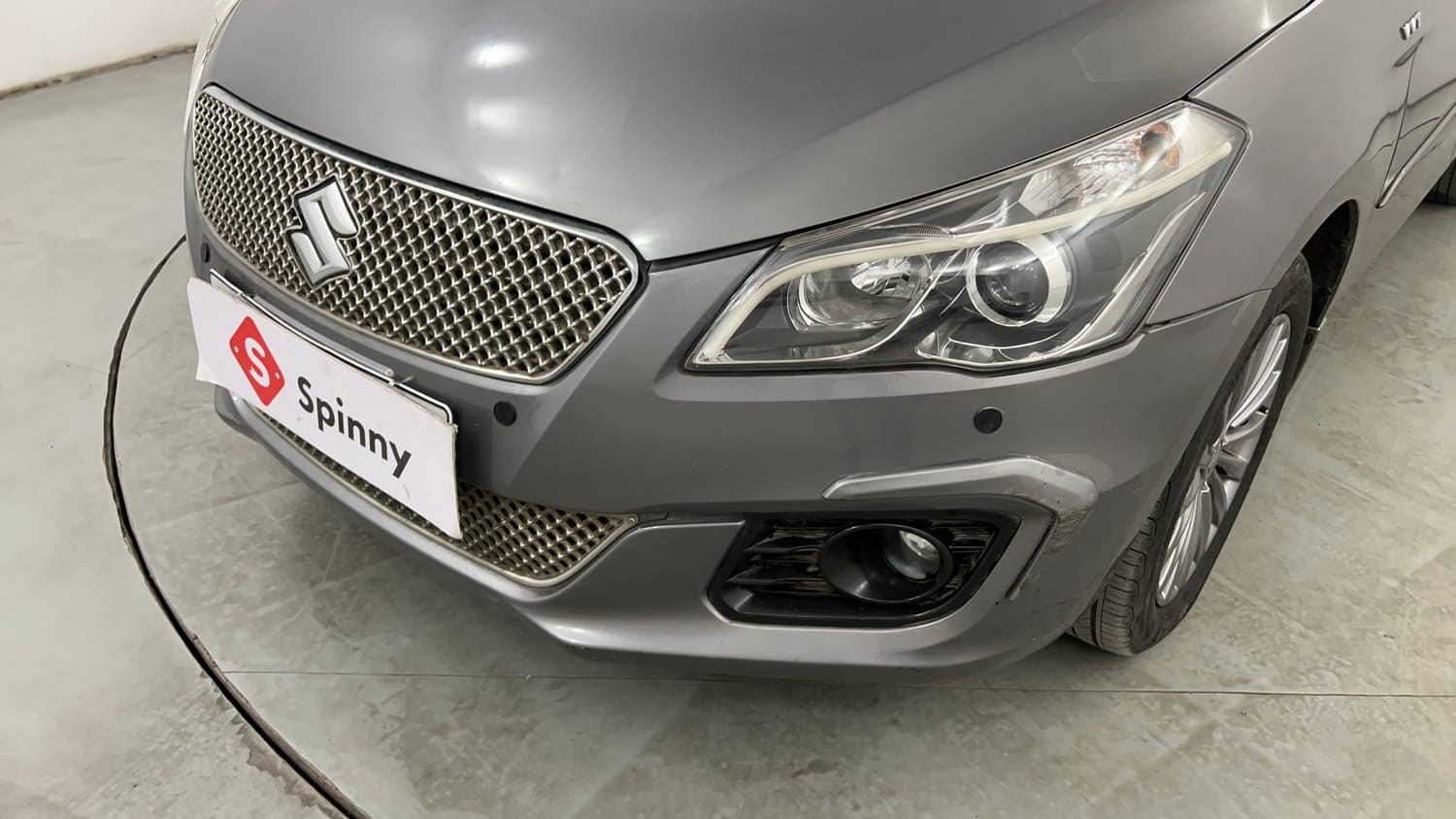 Used 2017 Maruti Suzuki Ciaz ZXI+ CNG (Outside Fitted) Cng Manual dents MINOR SCRATCH