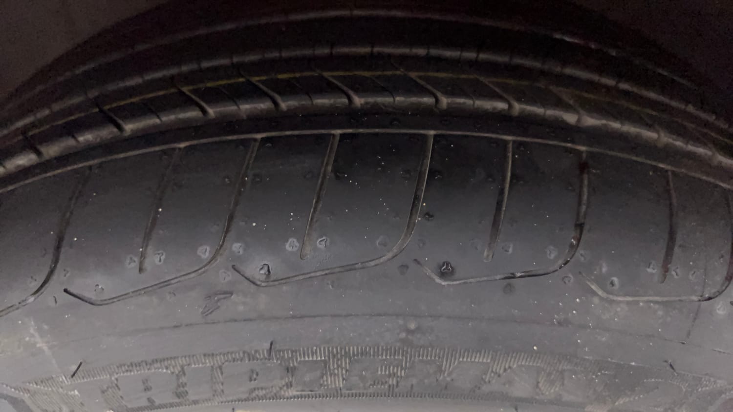 Used 2015 Audi A3 35 TDI Premium Plus + Sunroof Diesel Automatic tyres LEFT FRONT TYRE TREAD VIEW