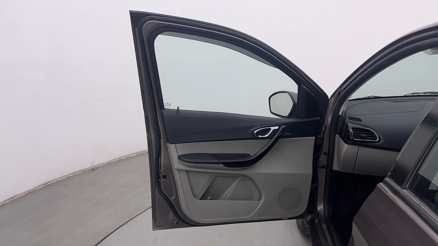 Used 2019 Tata Tiago Revotron XZ Plus Petrol Manual interior LEFT FRONT DOOR OPEN VIEW