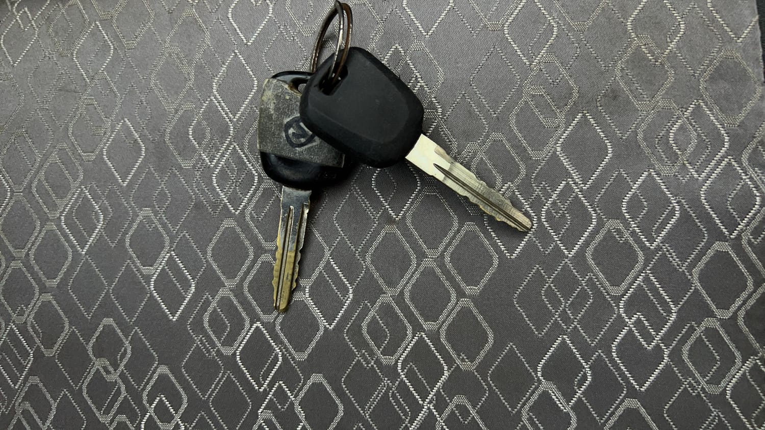 Used 2018 Maruti Suzuki Alto 800 LXi Petrol Manual extra CAR KEY VIEW
