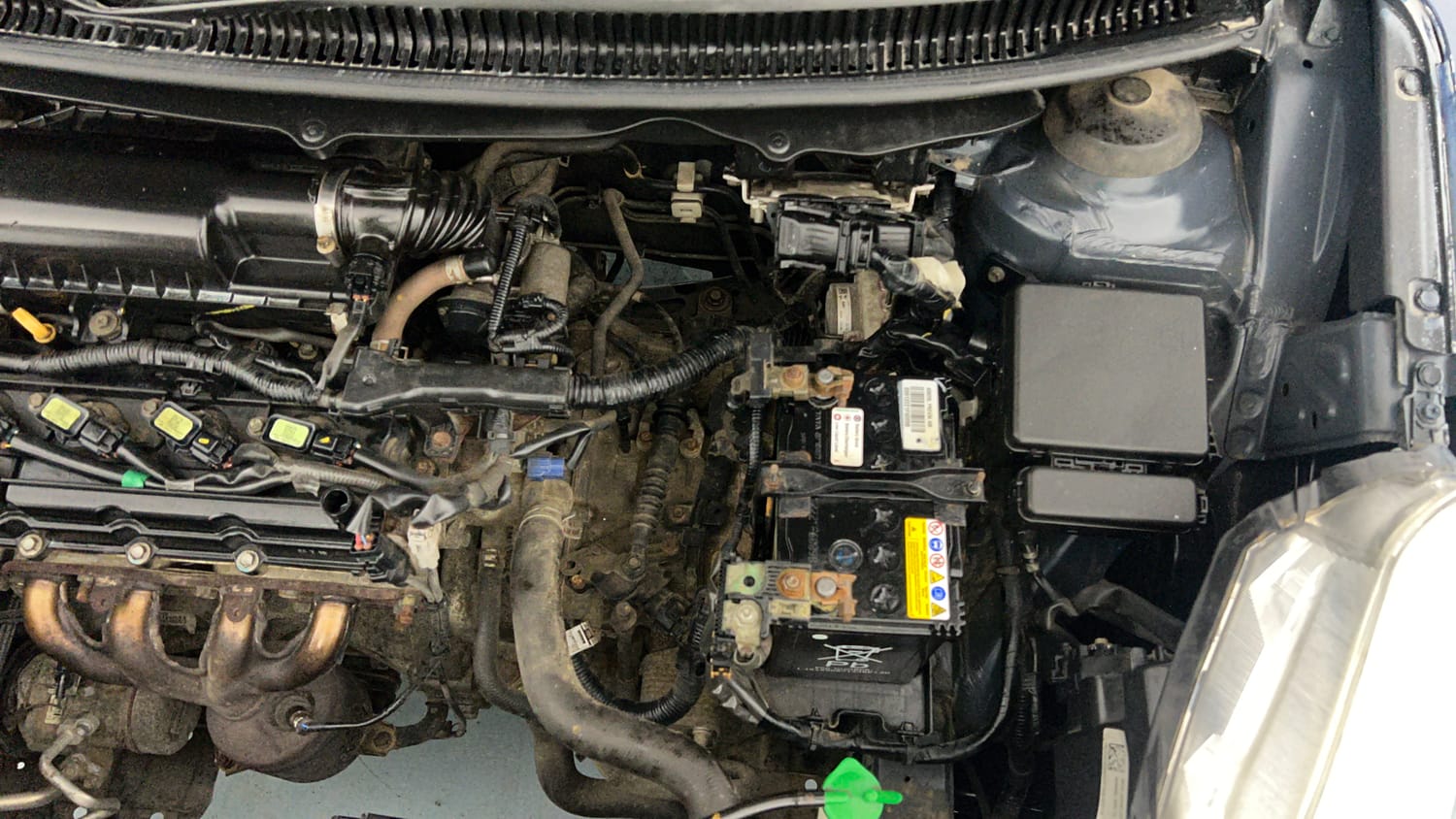 Used 2018 Maruti Suzuki Baleno Zeta 1.2 AT Petrol Automatic engine ENGINE RIGHT SIDE VIEW