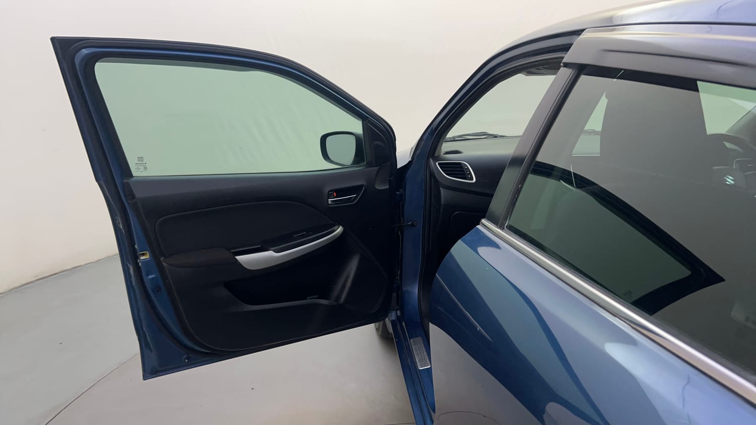Used 2018 Maruti Suzuki Baleno Alpha 1.2 Petrol Manual interior LEFT FRONT DOOR OPEN VIEW