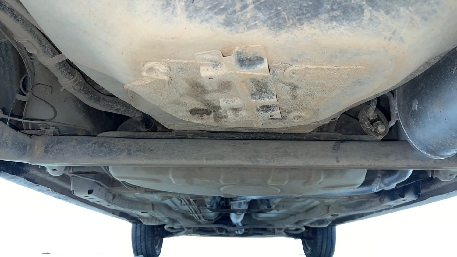 Used 2020 Tata Tiago Revotron XZA Petrol Automatic extra REAR UNDERBODY VIEW (TAKEN FROM REAR)