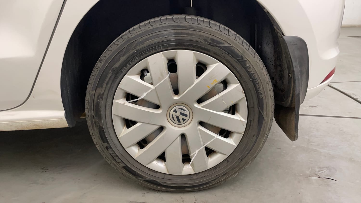 Used 2015 Volkswagen Polo Comfortline 1.2L (P) Petrol Manual tyres LEFT REAR TYRE RIM VIEW