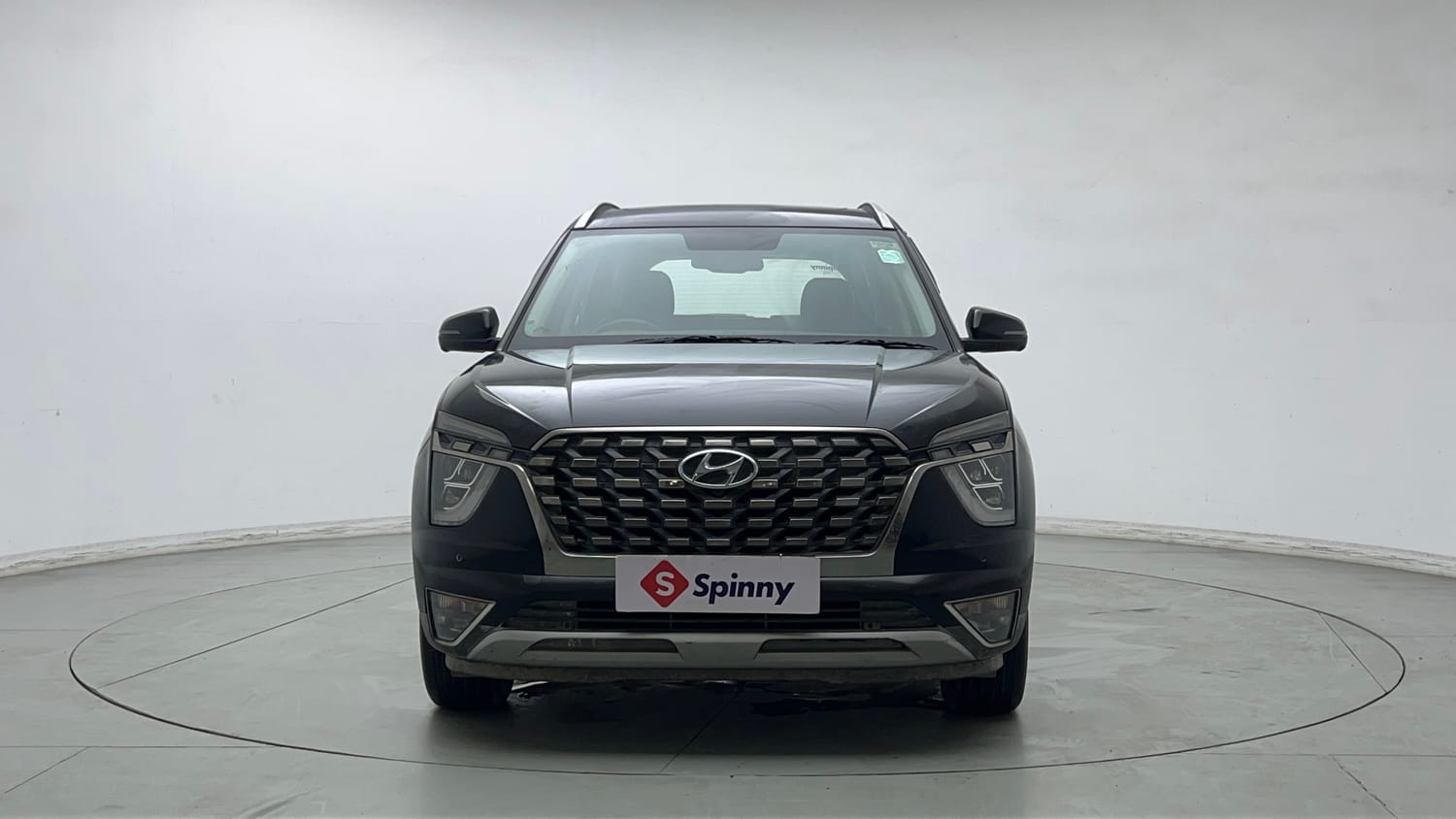 Used 2022 Hyundai Alcazar Signature (O) 7 Seater 1.5 Diesel AT Diesel Automatic exterior FRONT VIEW