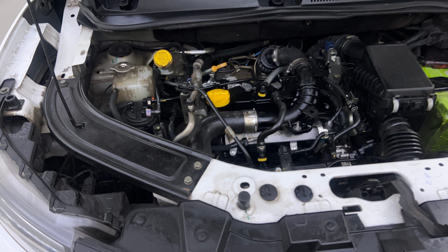 Used 2022 Renault Kiger RXZ 1.0 Turbo MT Petrol Manual engine ENGINE RIGHT SIDE VIEW