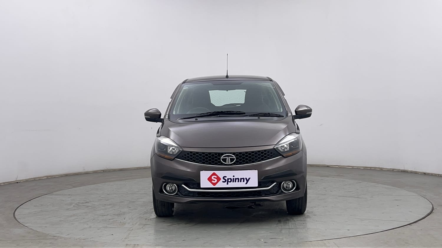 Used 2019 Tata Tiago Revotron XZ Plus Petrol Manual exterior FRONT VIEW