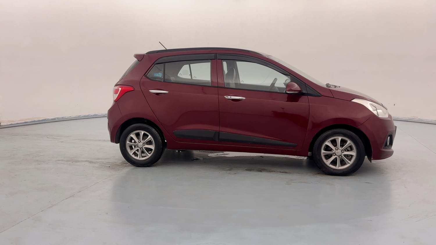 Used 2016 Hyundai Grand i10 Asta 1.2 Kappa VTVT (O) Petrol Manual exterior RIGHT SIDE VIEW
