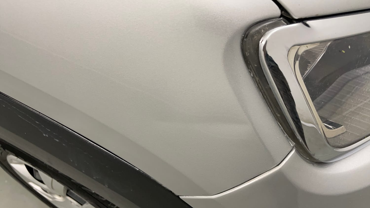 Used 2016 Renault Kwid RXT Petrol Manual dents MINOR DENT