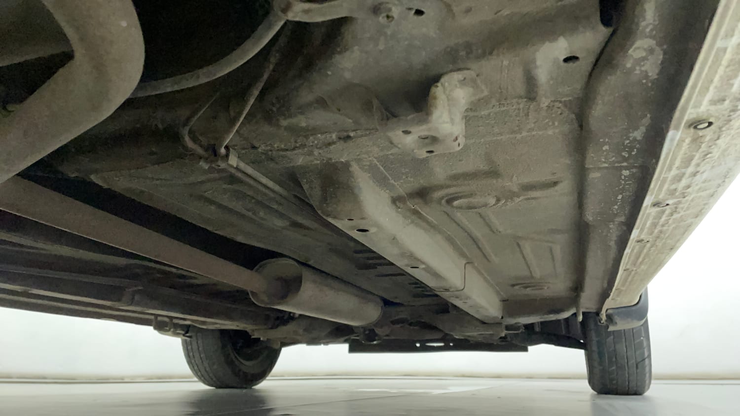 Used 2018 Maruti Suzuki Celerio ZXi Petrol Manual extra REAR RIGHT UNDERBODY VIEW