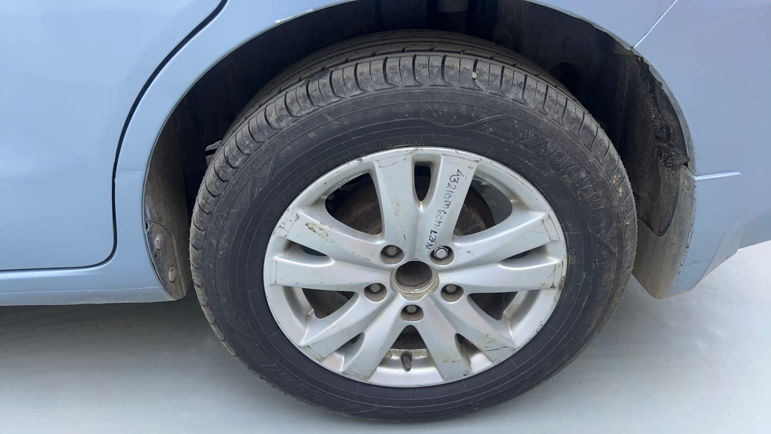 Used 2016 Maruti Suzuki Ertiga ZDI + SHVS Diesel Manual tyres LEFT REAR TYRE RIM VIEW