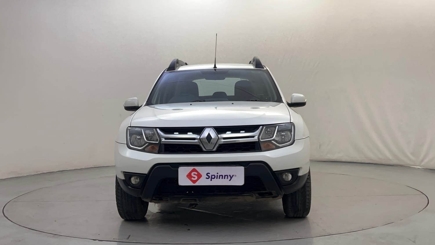 Used 2016 Renault Duster 110 PS RXL 4X2 MT Diesel Manual exterior FRONT VIEW