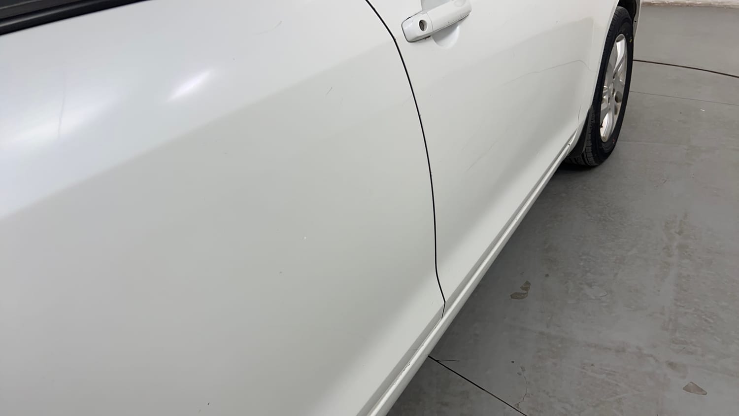Used 2012 Maruti Suzuki Swift Dzire ZXI Petrol Manual dents MINOR SCRATCH