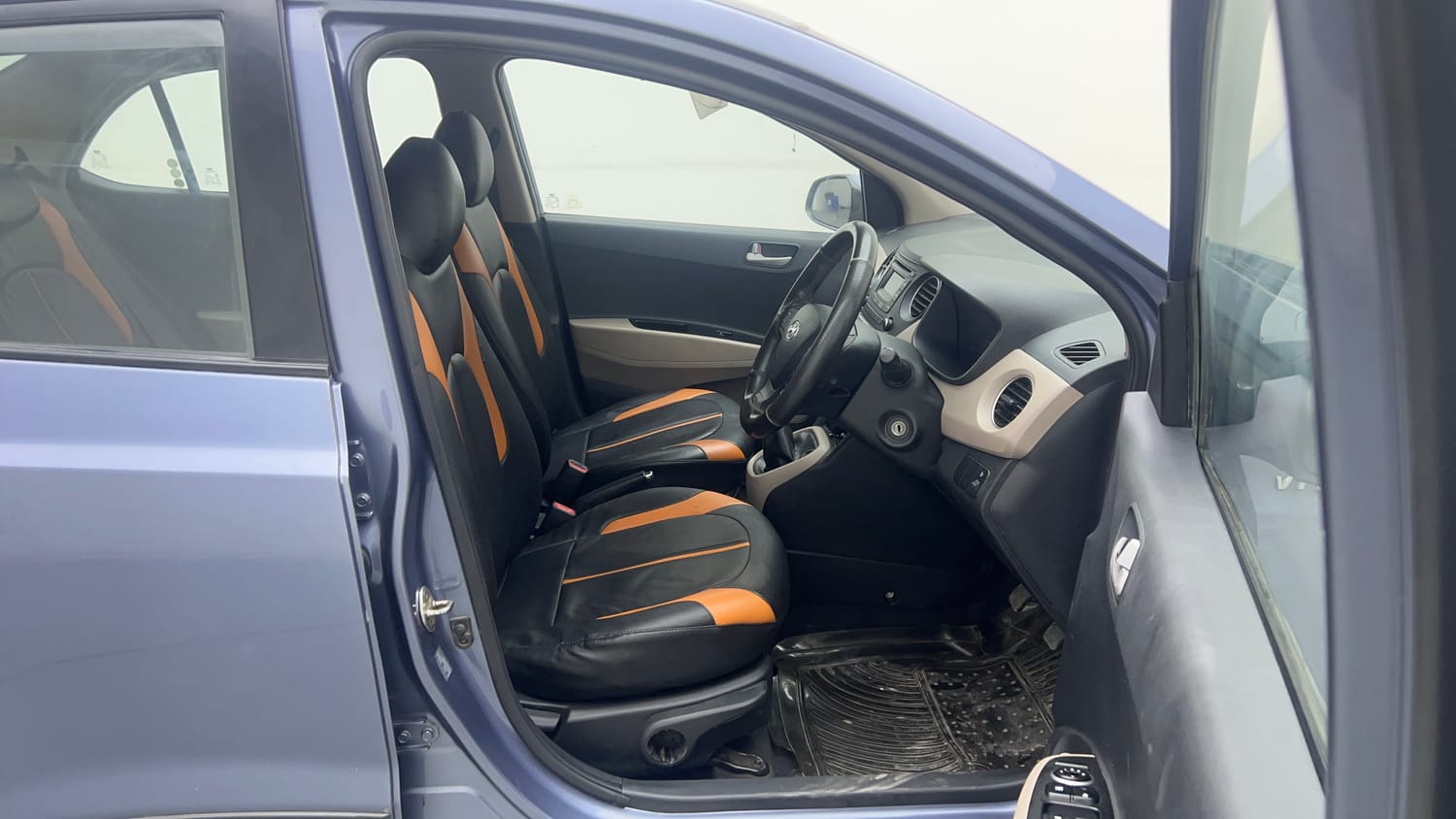 Used 2014 Hyundai Xcent S 1.2 Petrol Manual interior RIGHT SIDE FRONT DOOR CABIN VIEW