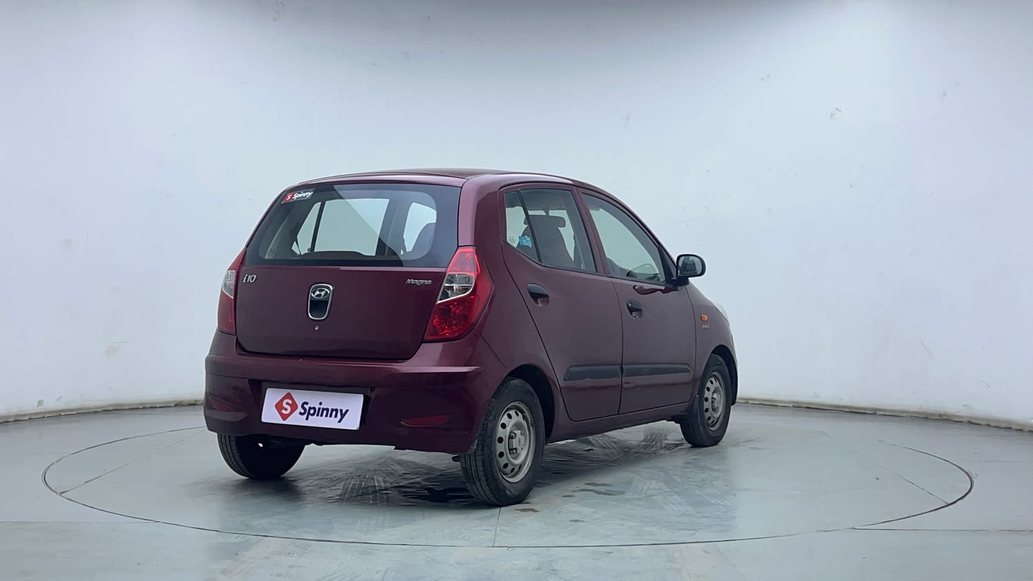 Used 2014 Hyundai i10 Magna 1.1 iRDE2 Petrol Manual exterior RIGHT REAR CORNER VIEW