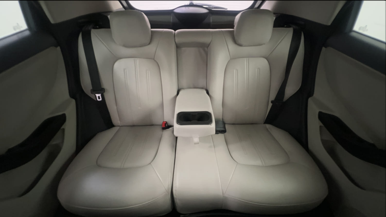 Used 2021 Tata Nexon XZ Plus (O) Petrol Manual interior REAR SEAT CONDITION VIEW