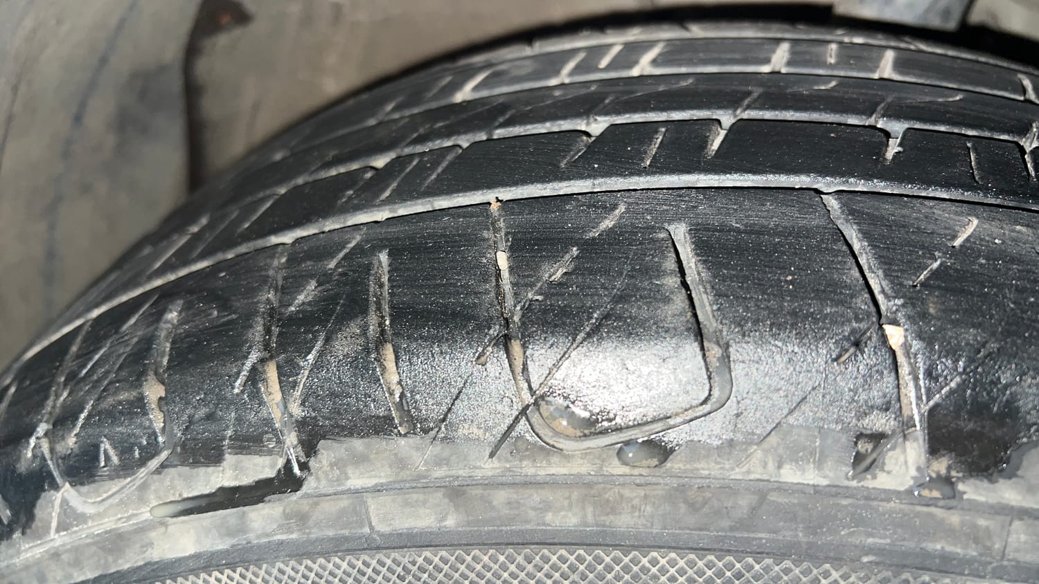 Used 2022 Kia Seltos HTX Plus 1.5 Diesel Diesel Manual tyres RIGHT FRONT TYRE TREAD VIEW