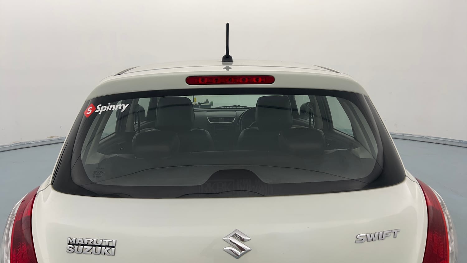 Used 2013 Maruti Suzuki Swift VXi Petrol Manual exterior BACK WINDSHIELD VIEW