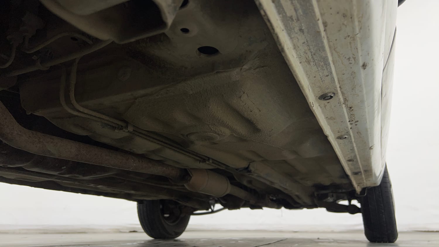 Used 2018 Maruti Suzuki Alto 800 LXi Petrol Manual extra REAR RIGHT UNDERBODY VIEW