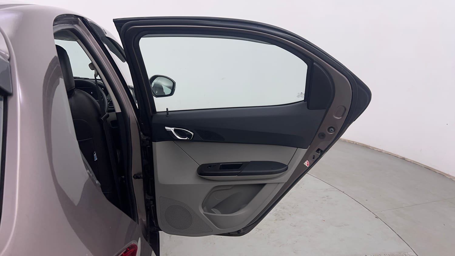Used 2019 Tata Tiago Revotron XZ Plus Petrol Manual interior RIGHT REAR DOOR OPEN VIEW