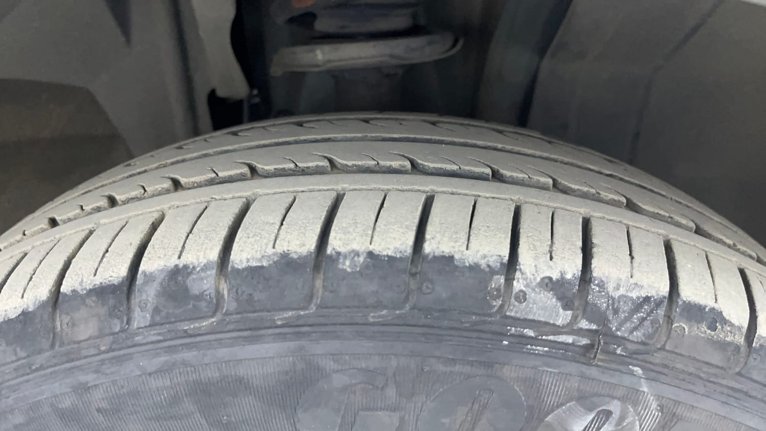 Used 2020 Renault Triber RXZ Petrol Manual tyres RIGHT FRONT TYRE TREAD VIEW