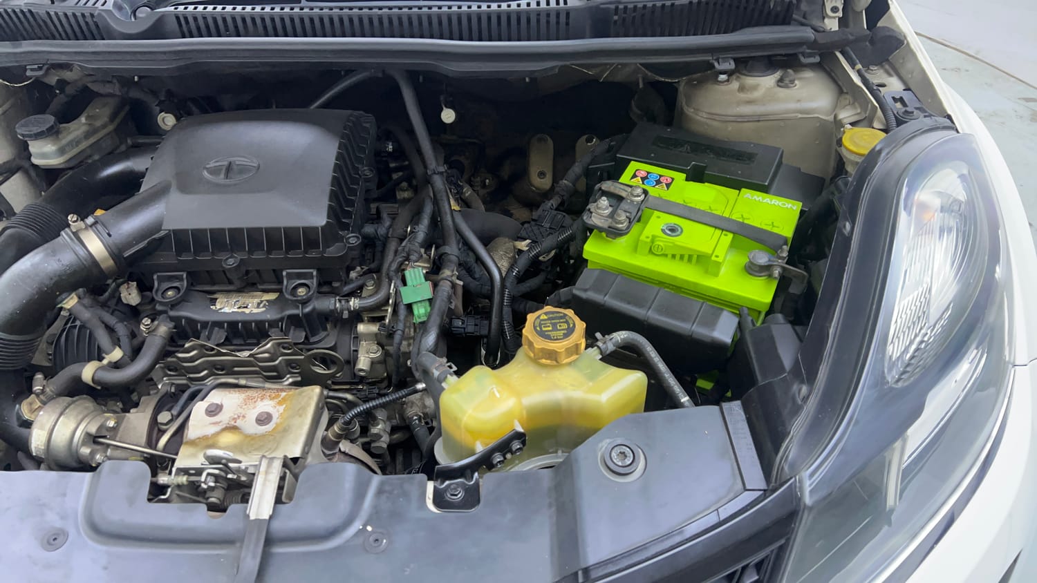 Used 2018 Tata Nexon XM Petrol Manual engine ENGINE LEFT SIDE VIEW