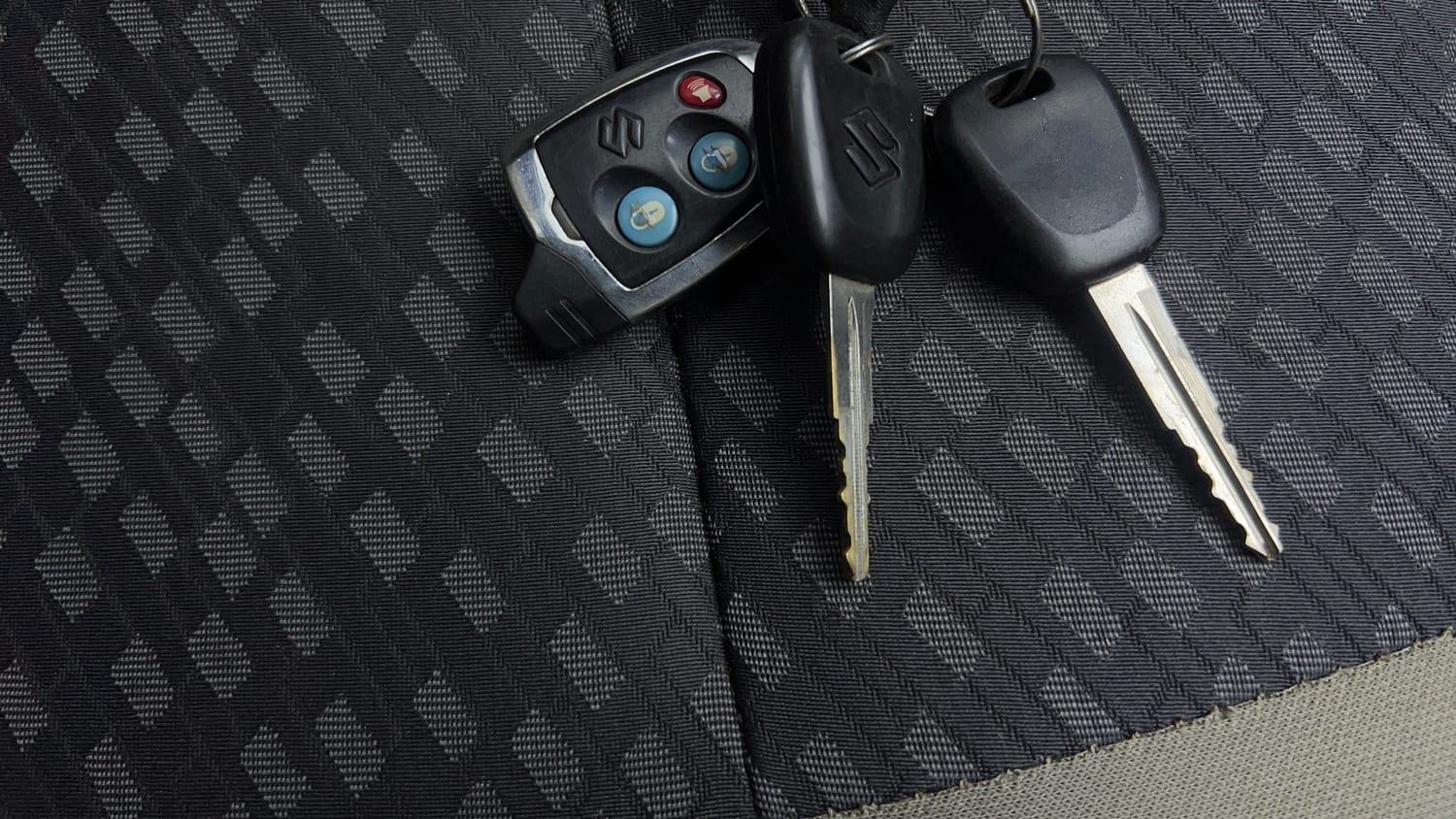 Used 2016 Maruti Suzuki Alto K10 LXi Petrol Manual extra CAR KEY VIEW