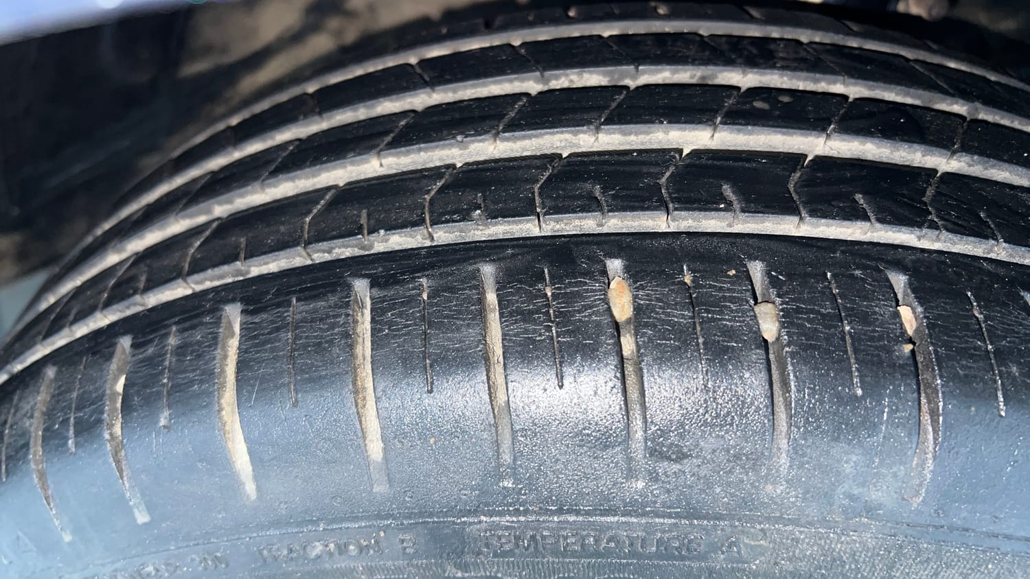 Used 2022 Maruti Suzuki Baleno Zeta MT Petrol Manual tyres RIGHT FRONT TYRE TREAD VIEW