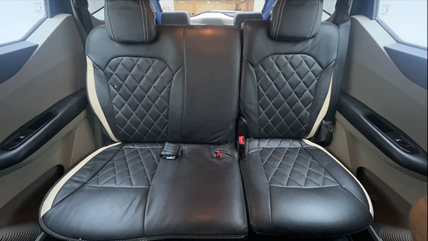 Used 2020 Renault Triber RXZ Petrol Manual interior REAR SEAT CONDITION VIEW