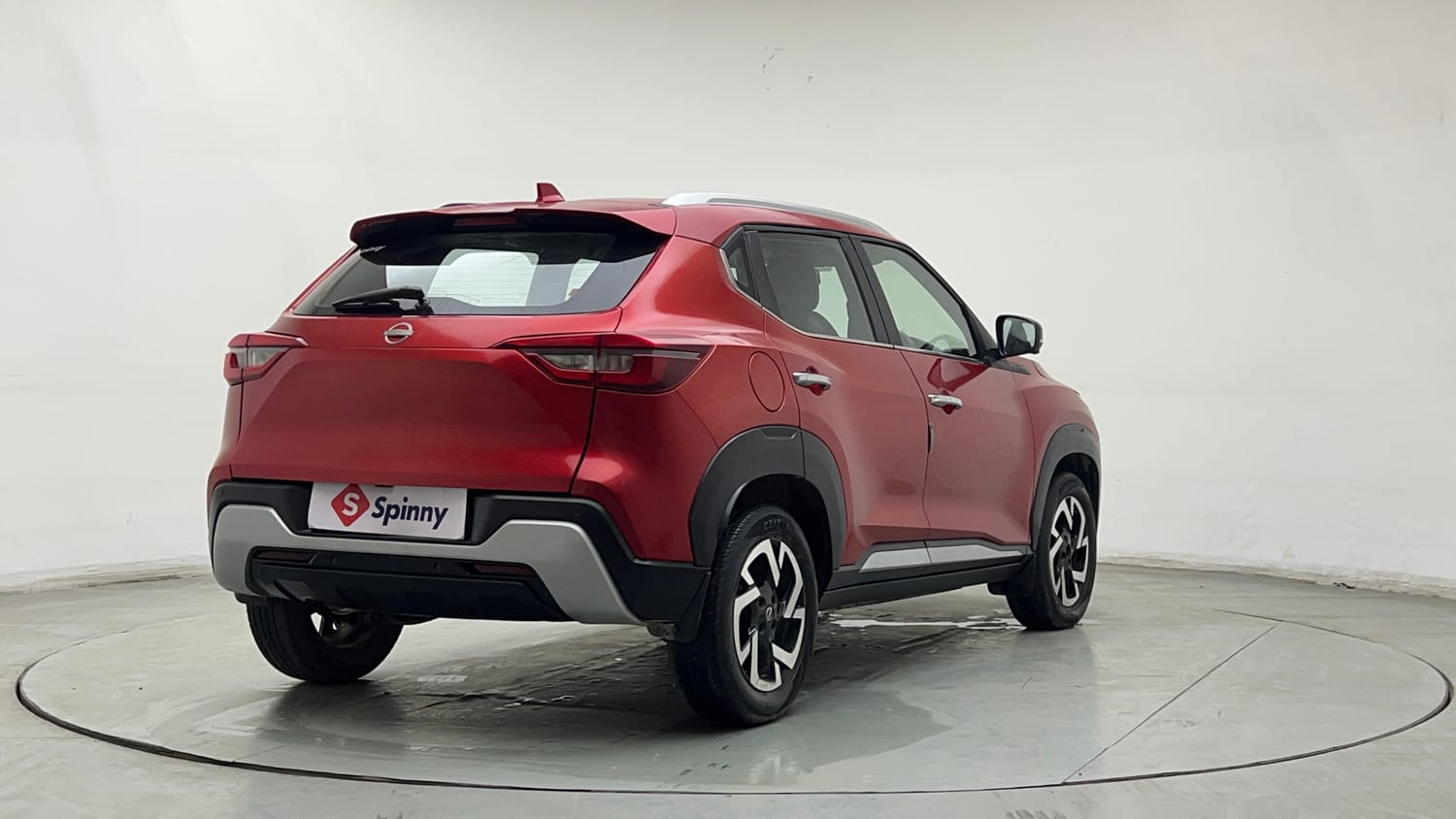 Used 2022 Nissan Magnite XV Premium Turbo CVT Petrol Automatic exterior RIGHT REAR CORNER VIEW