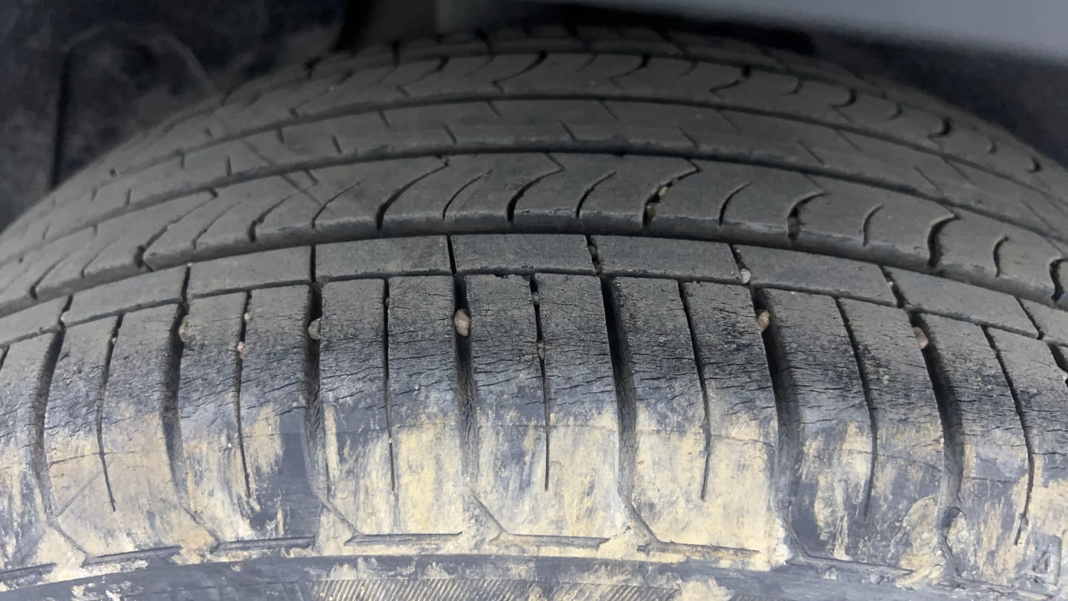 Used 2020 Hyundai Creta SX 1.5 Petrol IVT Petrol Automatic tyres RIGHT REAR TYRE TREAD VIEW